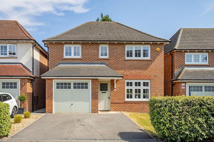 4 Bedroom Detached House For Sale In Barley Way, York, YO30