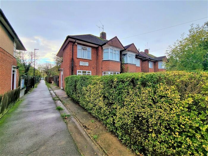 2 Bedroom Maisonette To Rent In Marlborough Road, Feltham, TW13