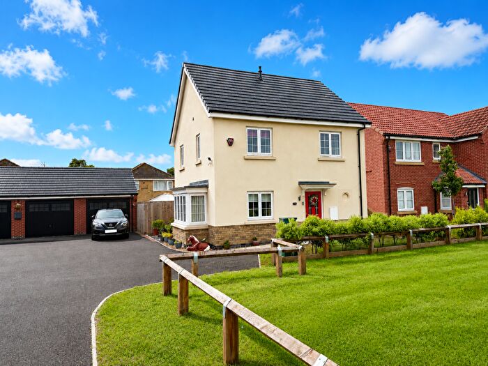 3 Bedroom Detached House For Sale In Tony Worth Close, Holbeach, PE12
