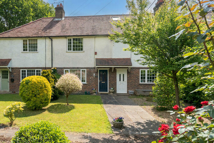 2 Bedroom Terraced House For Sale In Horsham Road, Capel, Dorking, RH5