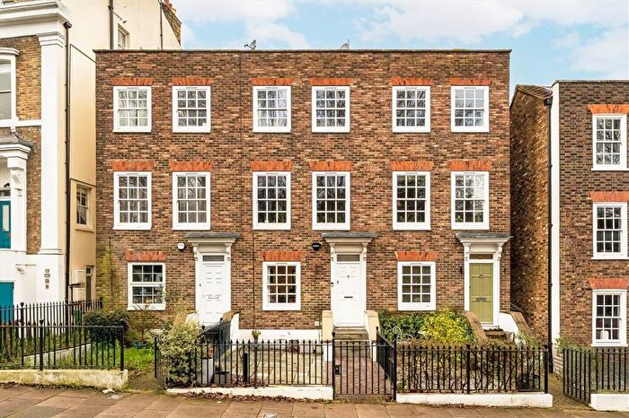 4 Bedroom Property For Sale In Hyde Vale, Greenwich, SE10