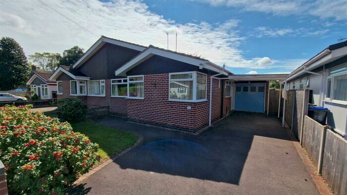 2 Bedroom Semi-Detached Bungalow To Rent In Suncliffe Drive, Kenilworth, CV8