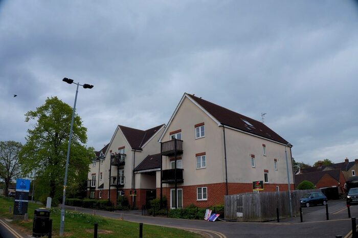 1 Bedroom Flat For Sale In Town Centre, Swindon, SN1