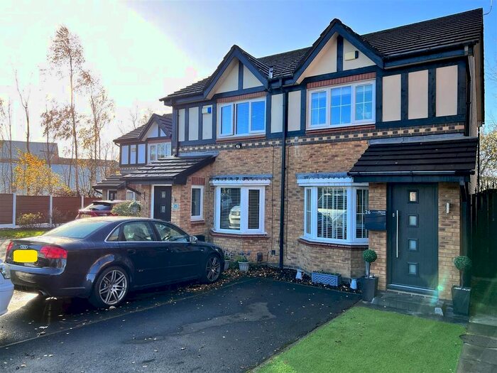 Houses for sale & to rent in SK16 4AT, Birch Lane, Dukinfield Dukinfield