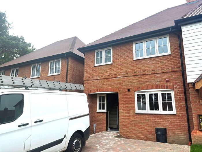 3 Bedroom Property To Rent In Fryatts Way, Bexhill-On-Sea, TN39