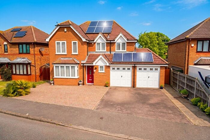4 Bedroom Detached House For Sale In Colsterdale, Carlton Colville, Lowestoft, NR33