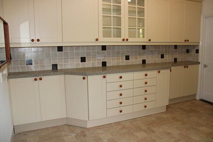 1 Bedroom Flat To Rent In Priory Road, Felixstowe, IP11