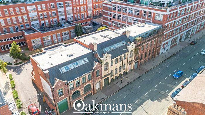 2 Bedroom Flat For Sale In Great Hampton Street, Birmingham, West Midlands, B18