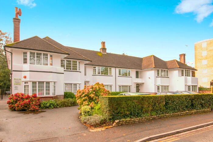 1 Bedroom Property To Rent In Princess Road, Poole, BH12