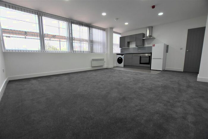 1 Bedroom Flat To Rent In St. Georges Retail Park, St. Georges Way, Leicester, LE1