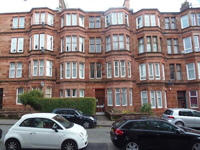 1 Bedroom Flat To Rent In Skirving Street, Shawlands, Glasgow, G41