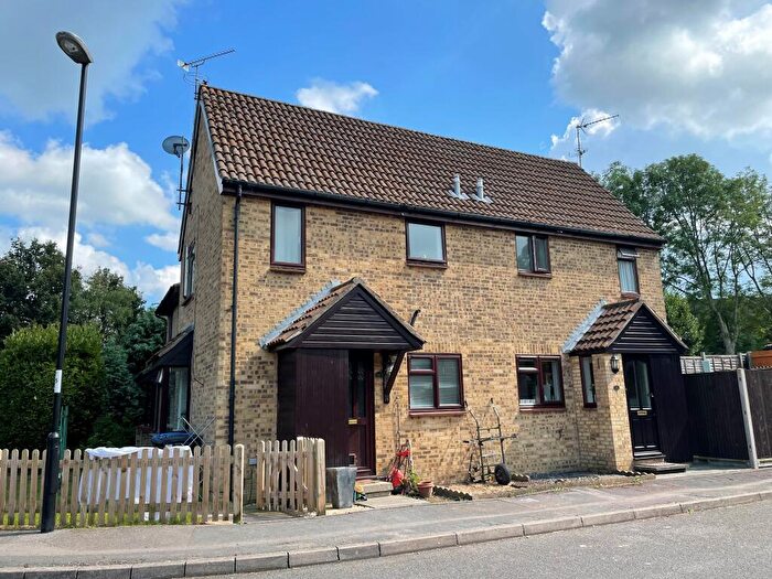 1 Bedroom House To Rent In Stonefield Way, Burgess Hill, West Sussex, RH15