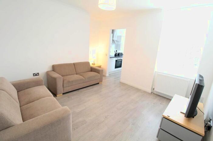 1 Bedroom Flat To Rent In Union Grove, Ground Floor Left, AB10