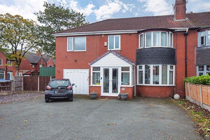 5 Bedroom House For Sale In Heywood Road, Manchester, M25