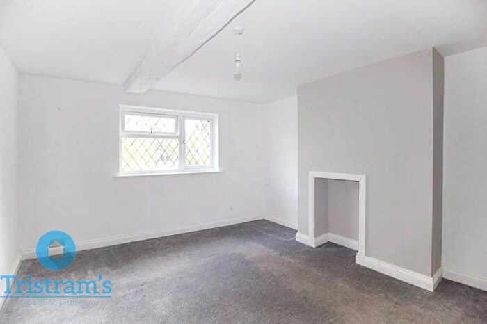 3 Bedroom Terraced House For Sale In Ogden Square, Gonerby Hill Foot, NG31