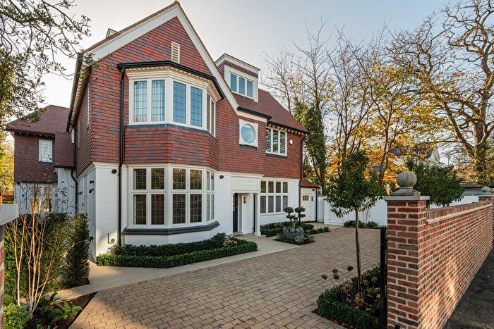 7 Bedroom Property For Sale In Parkside Avenue, Wimbledon, London, SW19