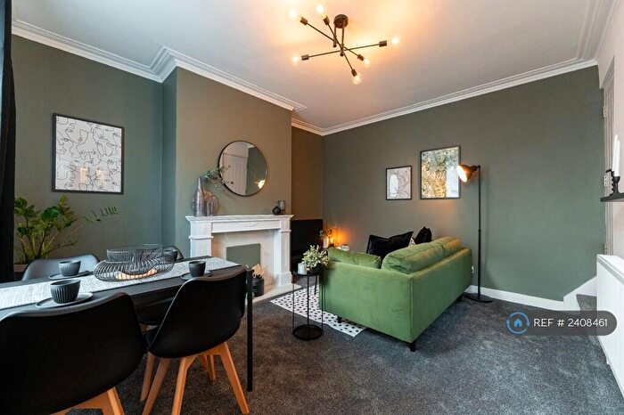 2 Bedroom Terraced House To Rent In Harold Mount, Leeds, LS6