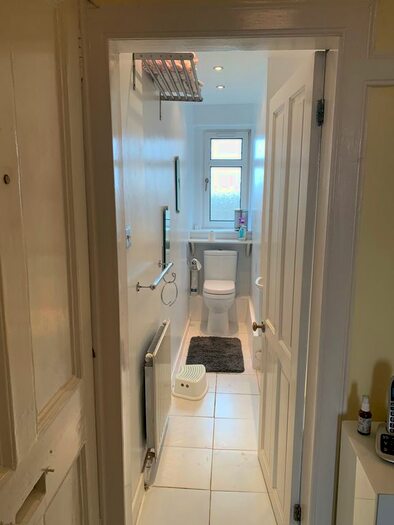 2 Bedroom Flat To Rent In Lochend Road, Edinburgh, EH6