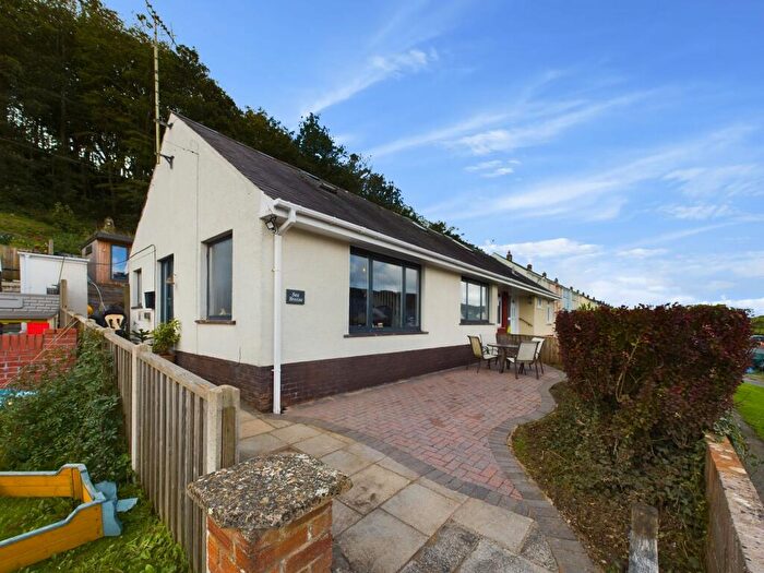 3 Bedroom Semi-Detached Bungalow For Sale In Woodside, Dale, SA62