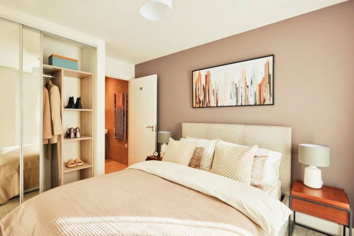 2 Bedroom Apartment To Rent In Avebury Boulevard, Milton Keynes, MK9