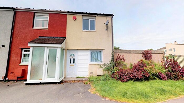 2 Bedroom End Of Terrace House For Sale In Pinkhams Twist, Whitchurch, BS14