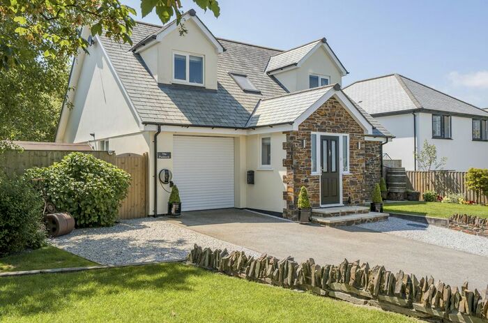 3 Bedroom Detached House For Sale In Highgate Hill, Indian Queens, St. Columb, Cornwall, TR9
