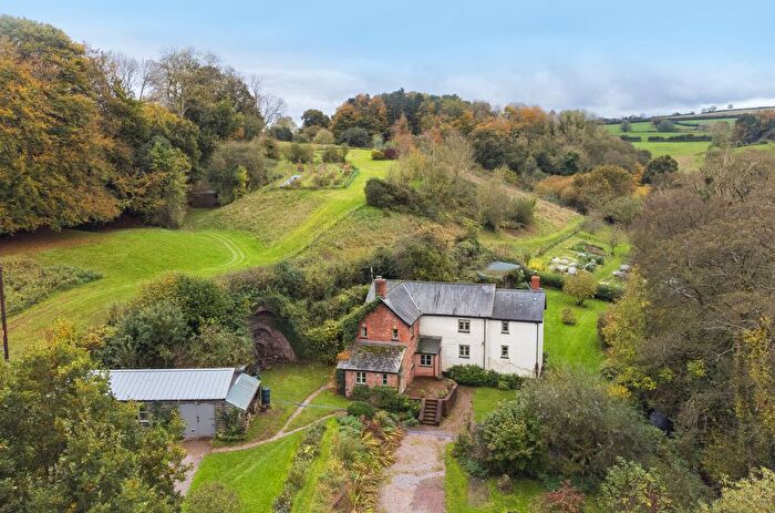 3 Bedroom Cottage For Sale In Coleford Water, Lydeard St. Lawrence, Taunton, Somerset, TA4