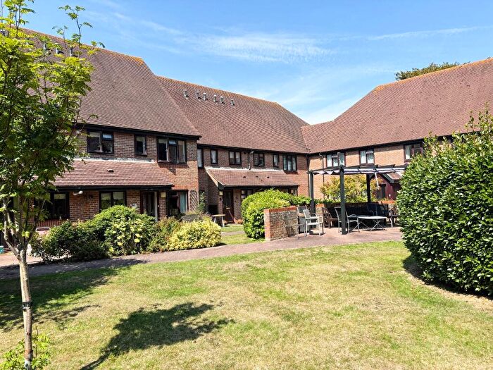 2 Bedroom Retirement Property For Sale In Gateway Lodge, Felpham, PO22