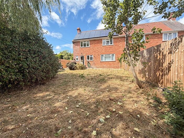 2 Bedroom Semi Detached House To Rent In Overcombe, Templecombe, BA8