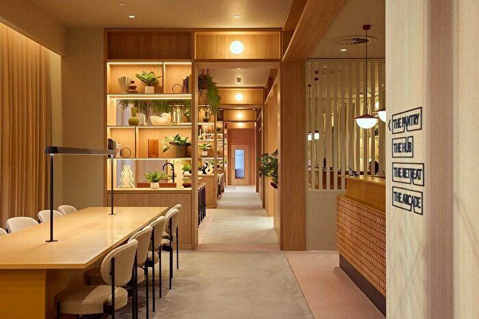 3 Bedroom Apartment To Rent In Soho Yard, Sheffield, S3