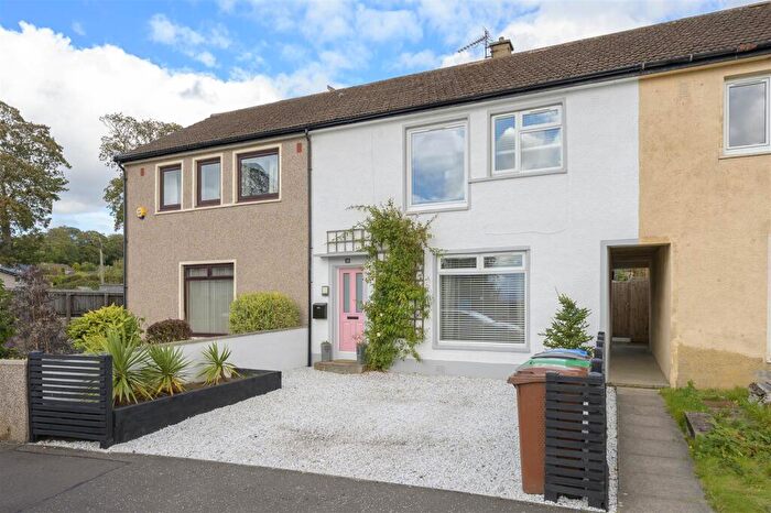 3 Bedroom Terraced House For Sale In Upper Wellheads, Limekilns, KY11