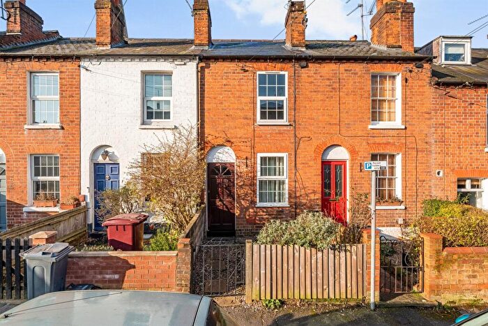 2 Bedroom Terraced House To Rent In St Johns Street, Reading, RG1
