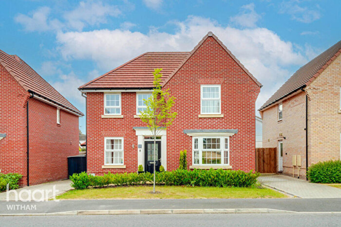 4 Bedroom Detached House For Sale In Birkdale Rise, Hatfield Peverel, CM3