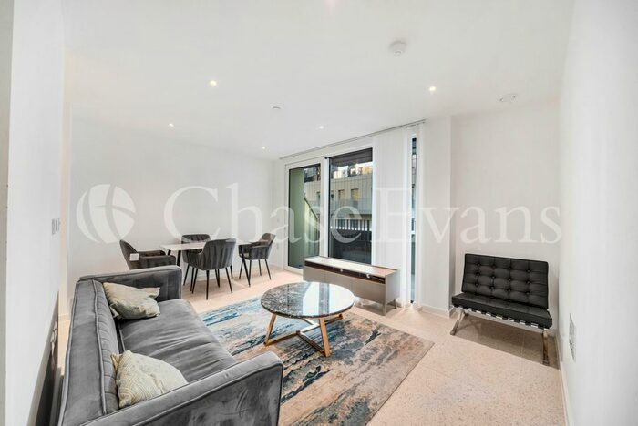 1 Bedroom Flat To Rent In Georgette Apartments, Cendal Crescent, The Silk District, Whitechapel, E1