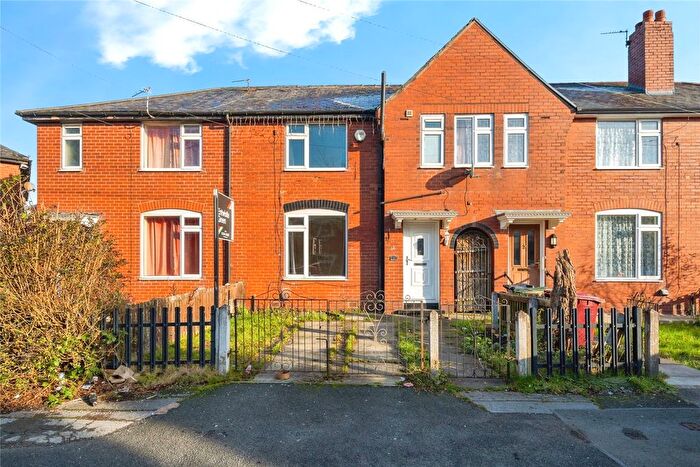 3 Bedroom Town House For Sale In Varley Road, Bolton, Greater Manchester, BL3