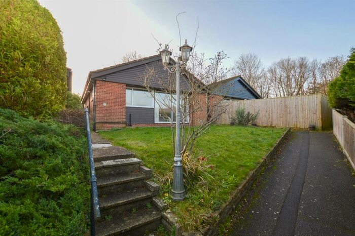 2 Bedroom Bungalow To Rent In Jack O'Dandy Close, Eastbourne, BN21