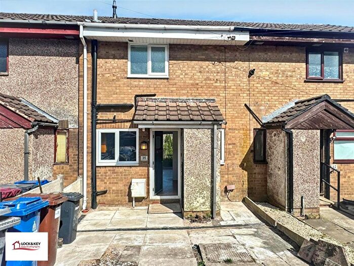 1 Bedroom Terraced House To Rent In Cranshaw Drive, Blackburn, BB1