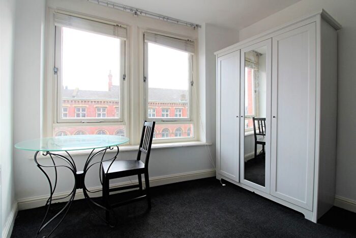 1 Bedroom Flat To Rent In Central Road, Leeds, LS1