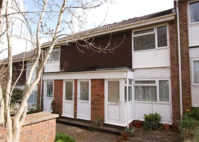 1 Bedroom Maisonette For Sale In Cockerell Close, Ashington, Wimborne, Dorset, BH21