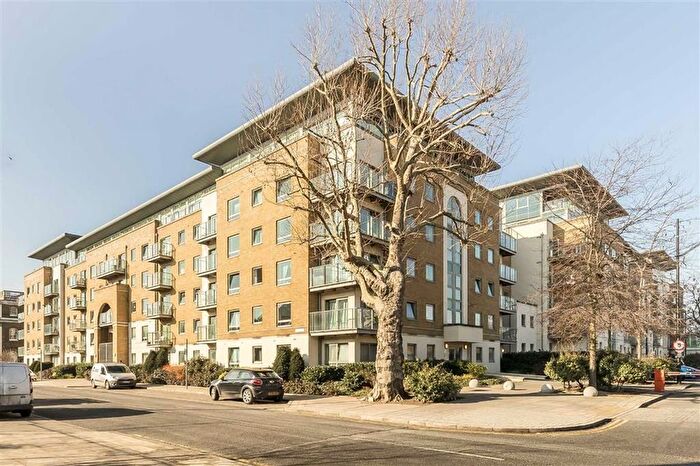 2 Bedroom Flat To Rent In Argyll Road, Woolwich, SE18