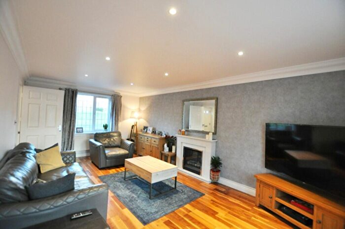 5 Bedroom Detached House For Sale In Fairview Drive, Adlington, Chorley, PR6