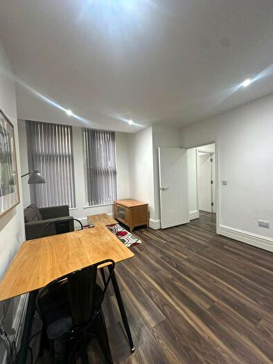 1 Bedroom Flat To Rent In Pearl Chambers, East Parade Street, LS1