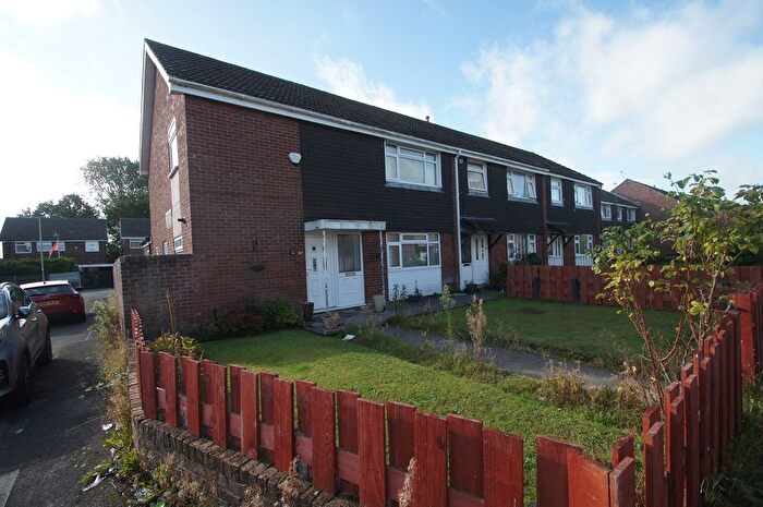 4 Bedroom End Of Terrace House For Sale In Brancepeth Court, Ellesmere Port, Cheshire., CH65