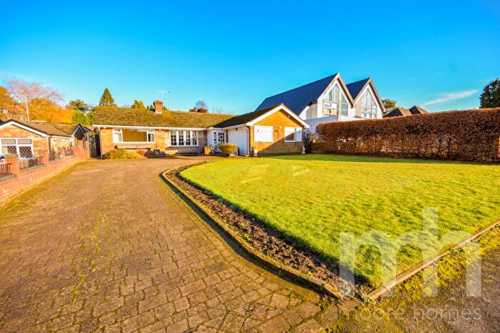 3 Bedroom Detached House For Sale In Anglesey Drive, Poynton, SK12