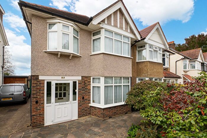 3 Bedroom Semi-Detached House For Sale In Morden Way, Sutton, SM3