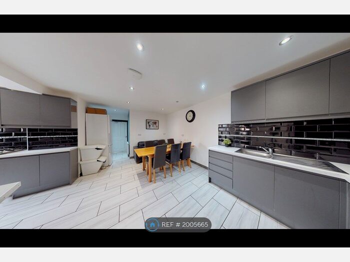 1 Bedroom Property To Rent In Charter Avenue, Coventry, CV4