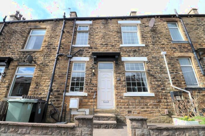 1 Bedroom House To Rent In Parkfield Mount, Pudsey, West Yorkshire, LS28