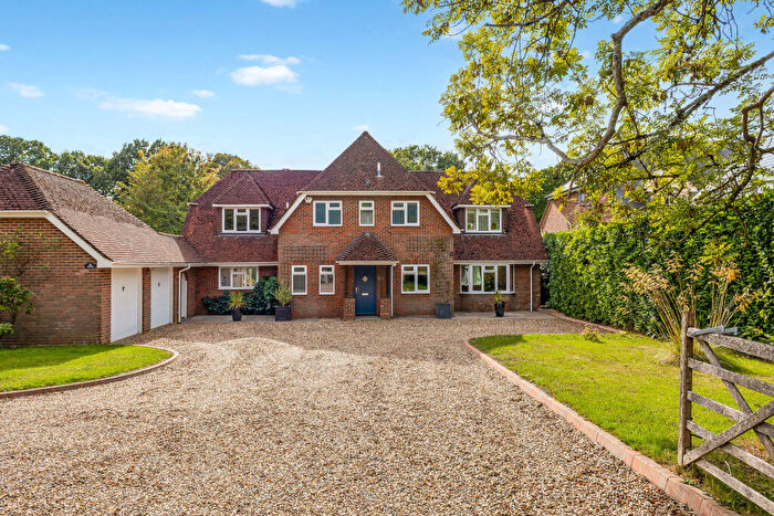5 Bedroom Detached House For Sale In Telegraph Lane, Four Marks, GU34
