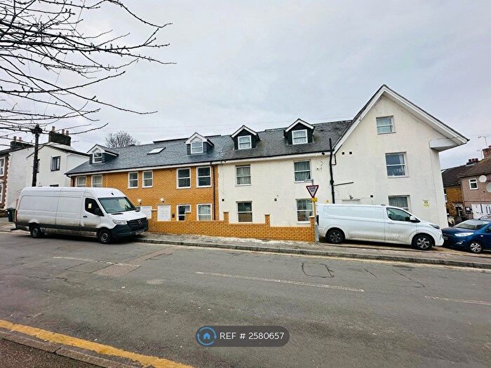 Studio To Rent In Melville Road, Maidstone, ME15