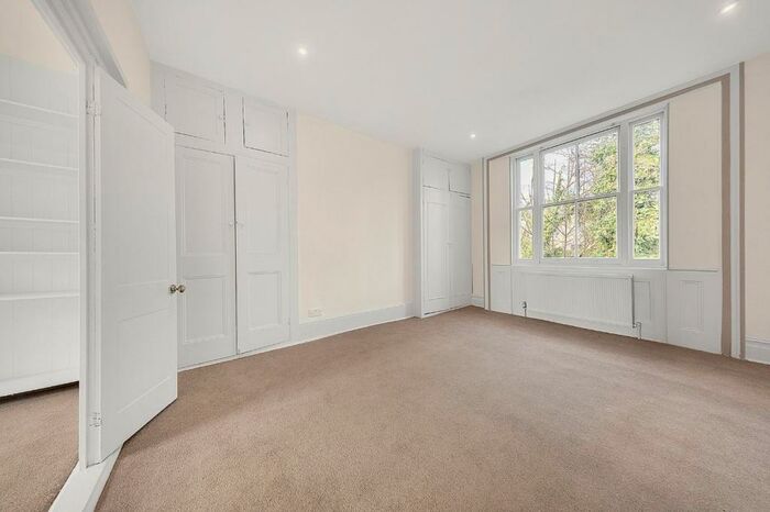 1 Bedroom Apartment To Rent In Hamlet Road, London, SE19